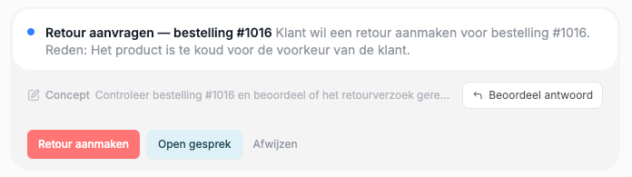 Action Hub met retourverzoek, inclusief status, klantgegevens en bestelinfo